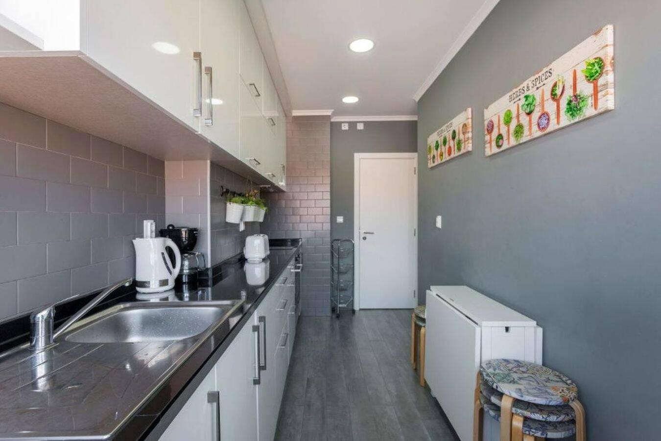 Be Local - Apartment With 2 Bedrooms In Moscavide - Lisboa Dış mekan fotoğraf